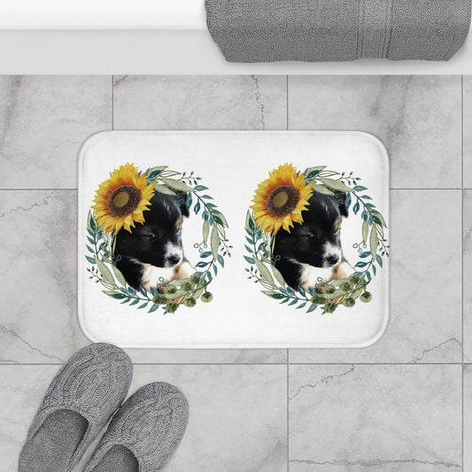 Alfombrilla De Baño De Espuma Viscoelástica Lindo cachorro negro con sombrero de girasol