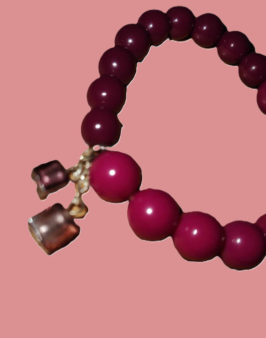 Mauve Beaded Bracelet with 2 Small Dice