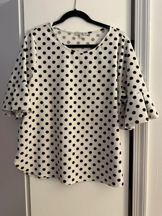 Women's Green Envelope White Shirt with Black Dots - size 1X