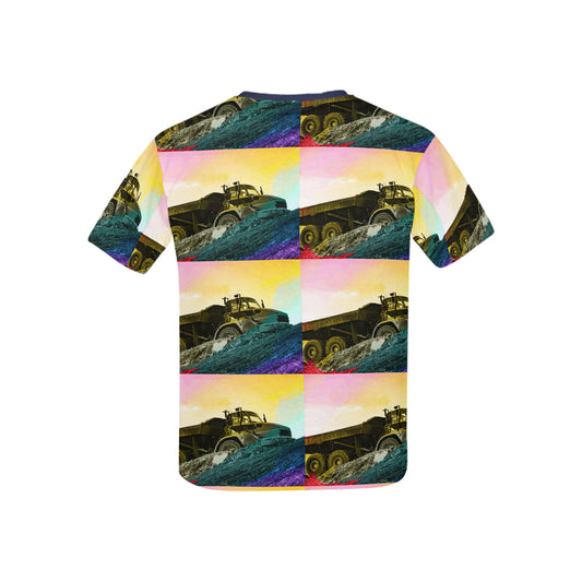 Camiseta infantil con estampado de camión volquete (fabricada en EE. UU.)