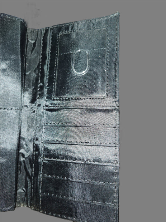 Women's Small Black and White Wallet - preowned