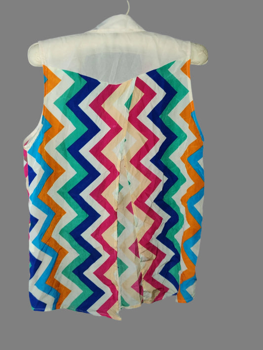 Cal's Zig Zag Colorful Summer Button Up Shirt with Split Back