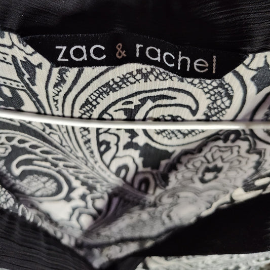 Zac & Rachel Black and Grey Geometric Sleeveless Blouse - size XL