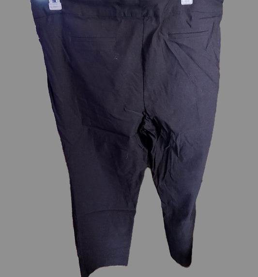 Women's Haggar Black Dressy Pants - size 40/29