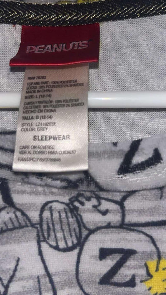 Snoopy I like Naps Long Sleeve Pajama Top - preowned