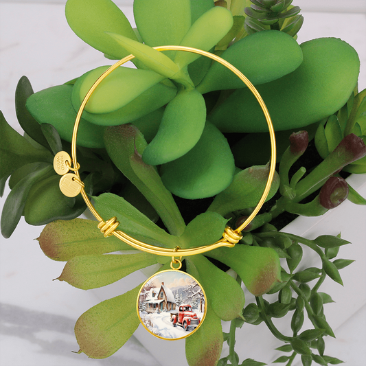 Pulsera gráfica de un viejo camión rojo en la nieve