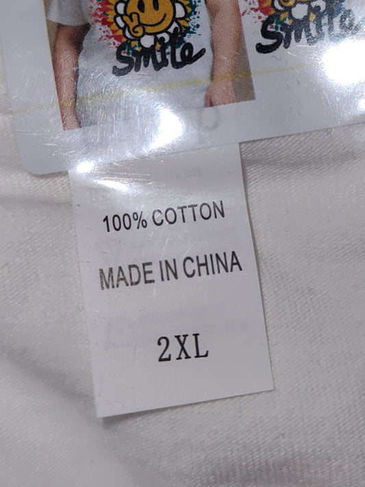 Flower Smile Face T-shirt Women's 2XL White Paint Splattered