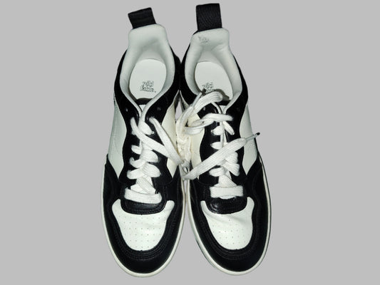 Wild Fable Women's Black & White Tennis Shoes Sneakers - Size 8