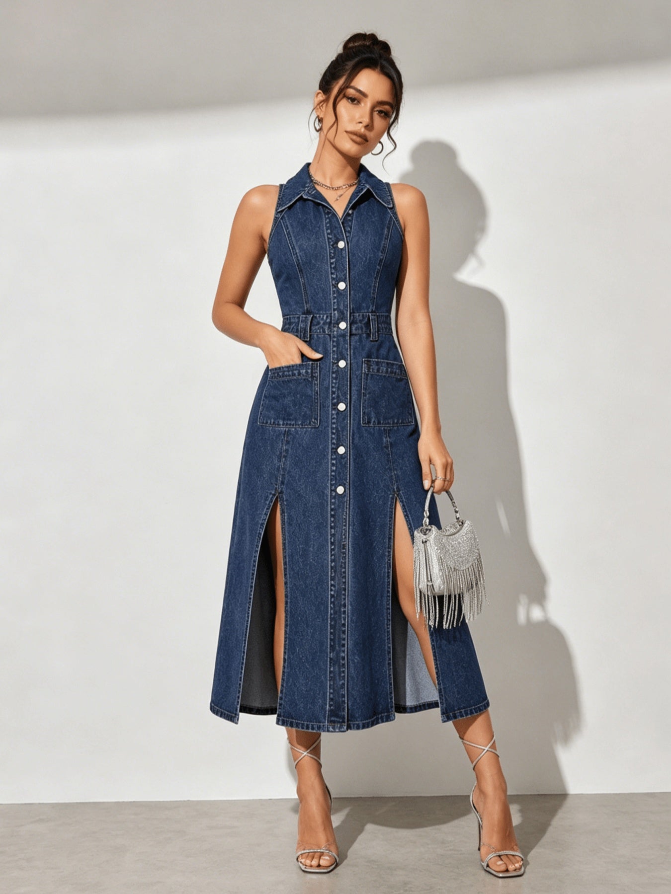 Women's Retro Blue Washed Sleeveless Single-Breasted Denim Dress With Slits And Pockets L