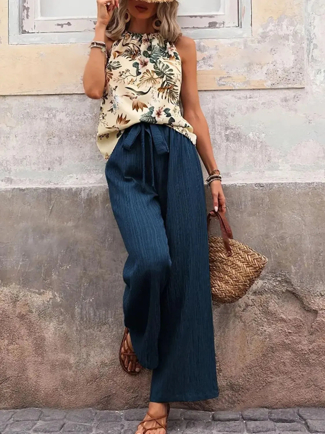 Women's Printed Tank Top and Wide Leg Pants Set Outfit