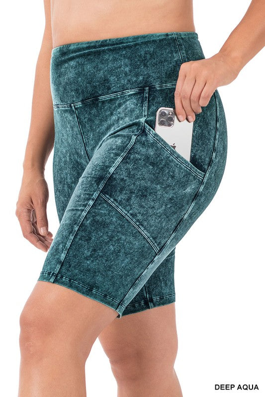 Women's Plus Size Mineral Wash Pocket Biker Shorts