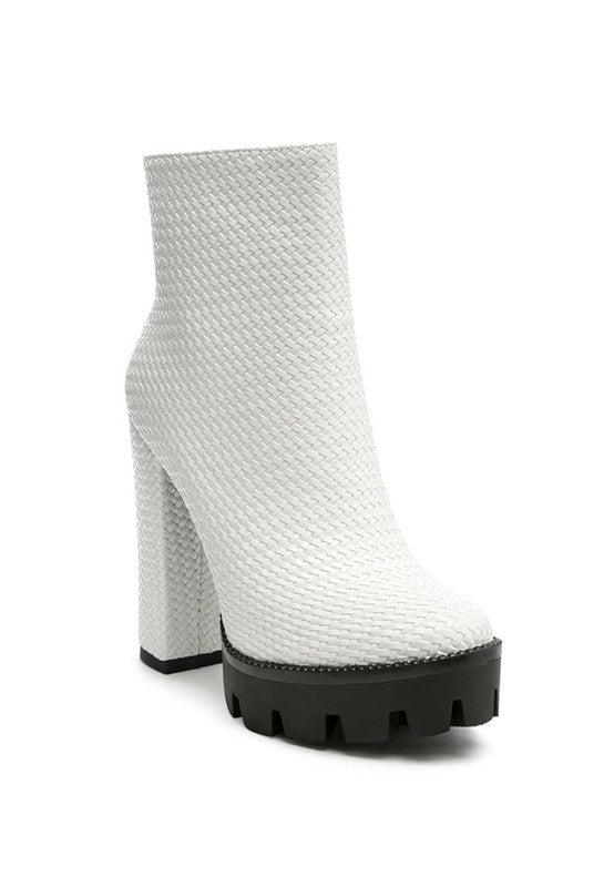 Women's London Rag Solid Textured Block Heels Boots