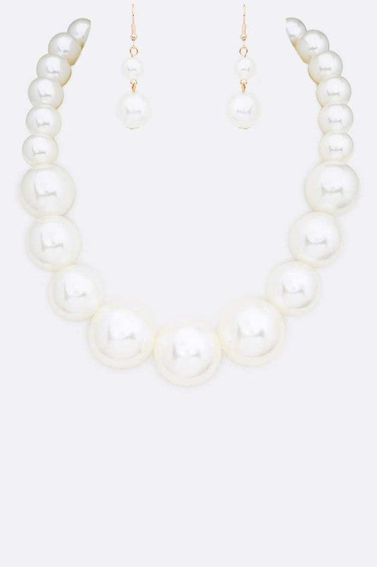 Large Pearl Necklace Set