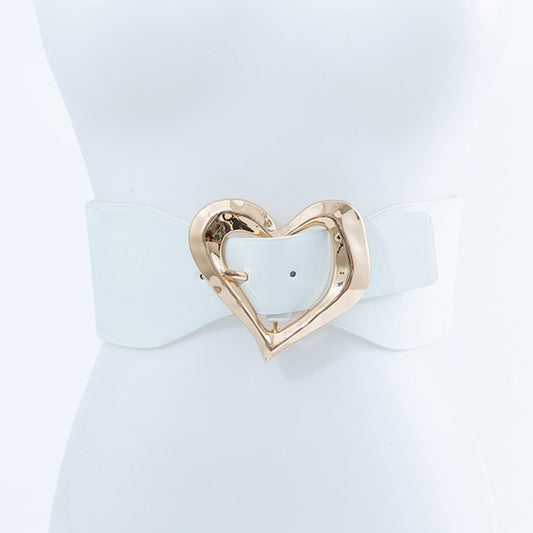 Cinturón de moda con hebilla en forma de corazón dorado