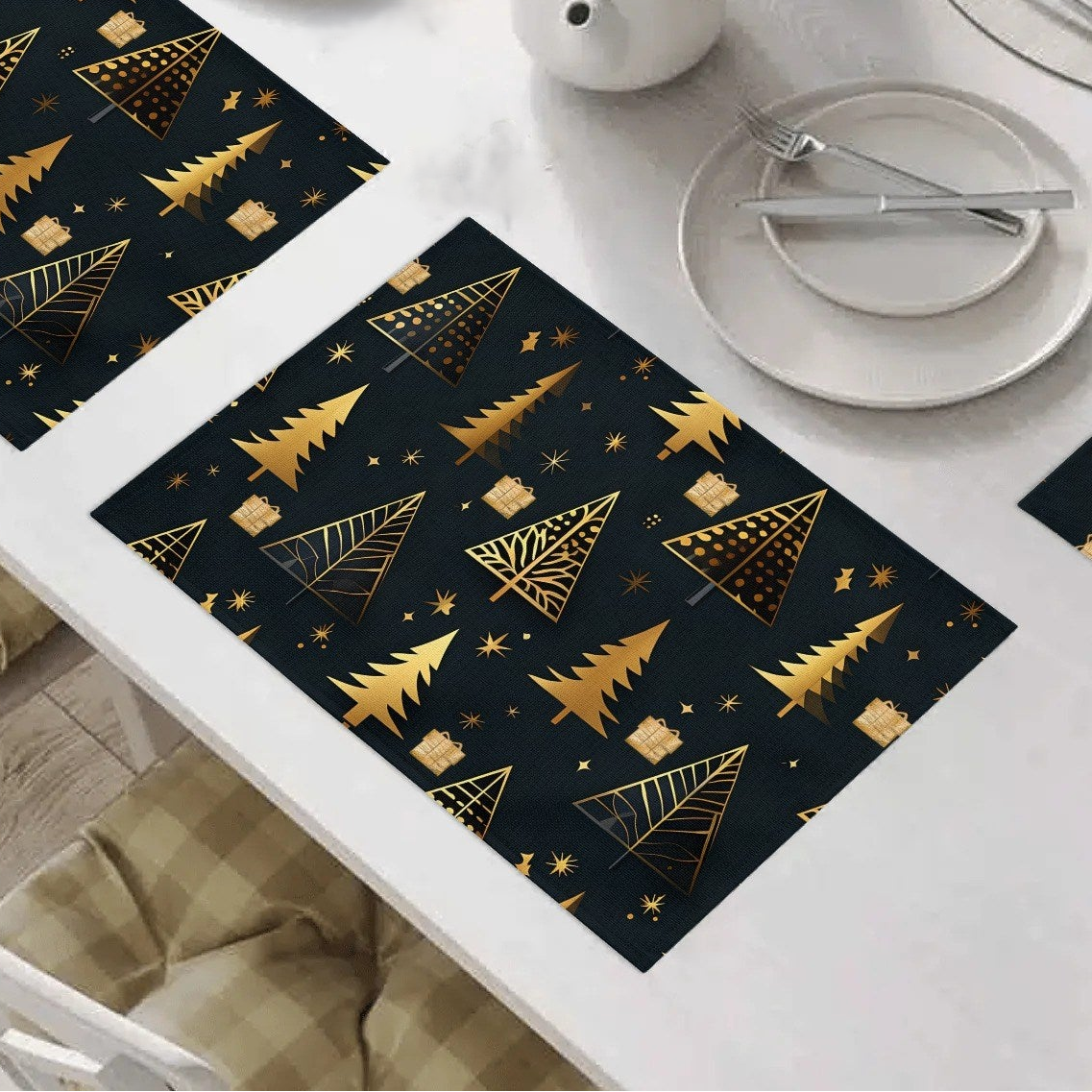 Christmas 4-piece Golden Trees Black Placemats - 18