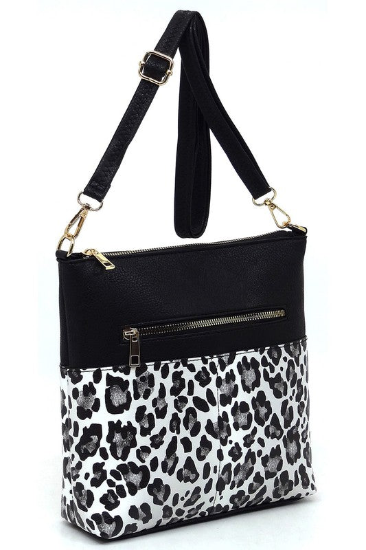 Bolso bandolera de mujer con bolsillo y estampado animal