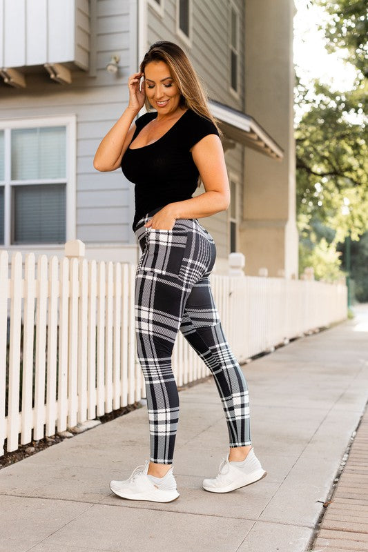 Women's Black and White Plaid Leggings