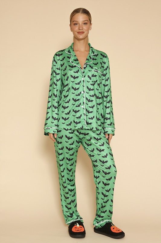 Women's Halloween Bats Green 2-piece Pajama Set