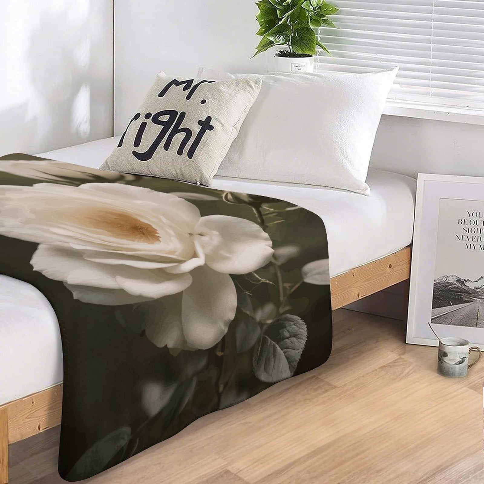 White Rose Sherpa Fleece Throw Blanket - 50