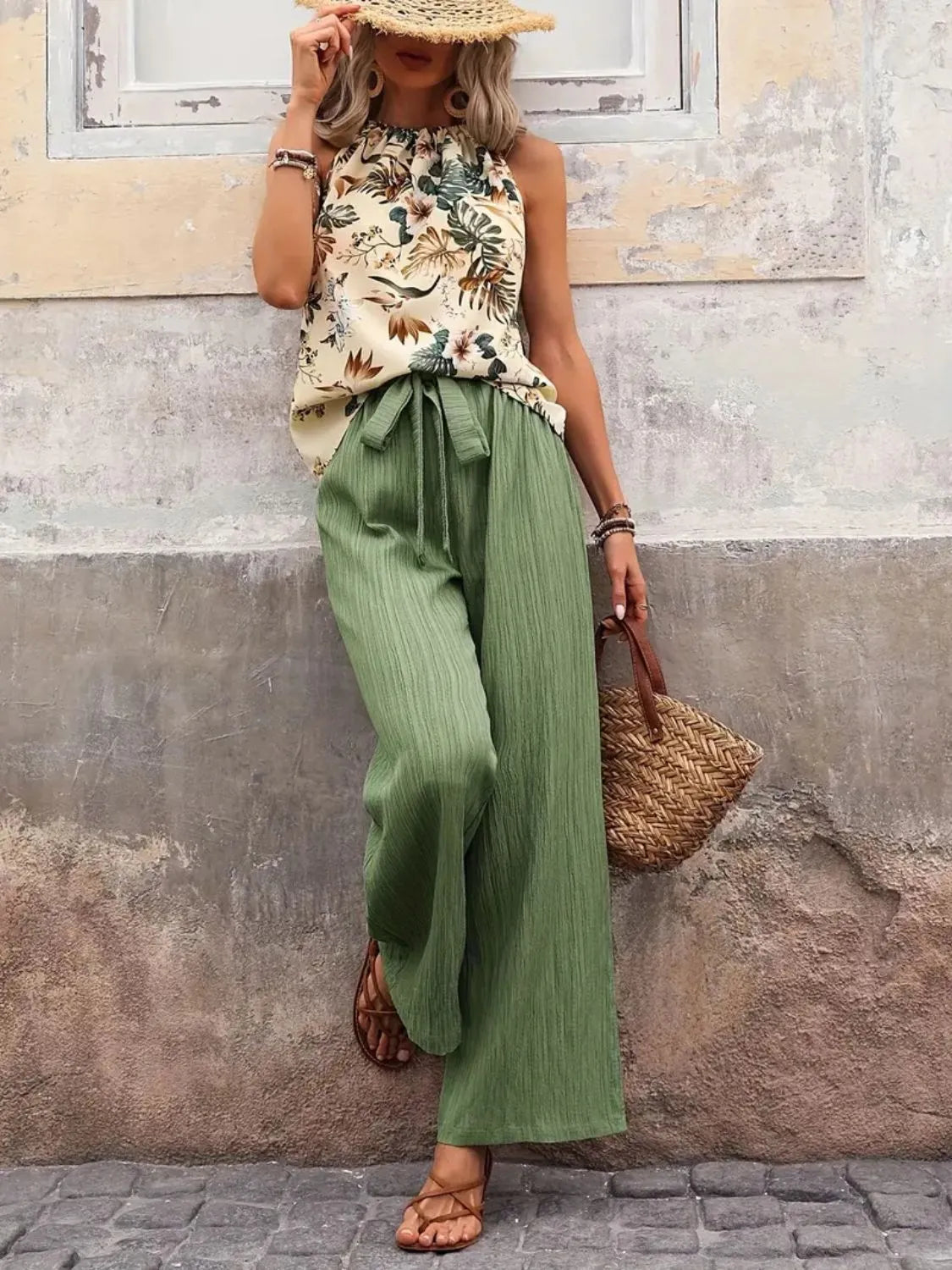 Women's Printed Tank Top and Wide Leg Pants Set Outfit