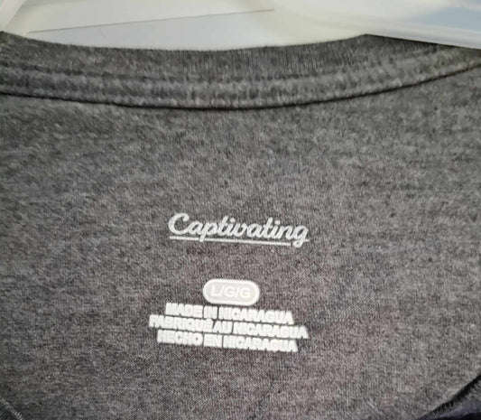 Camiseta ajustada de los Wildcats de la Universidad de Kentucky para mujer (nueva con etiquetas)