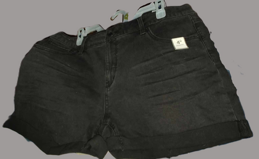 Women's Time and Tru Cuffed Mid-rise Black Denim Shorts - new with tags