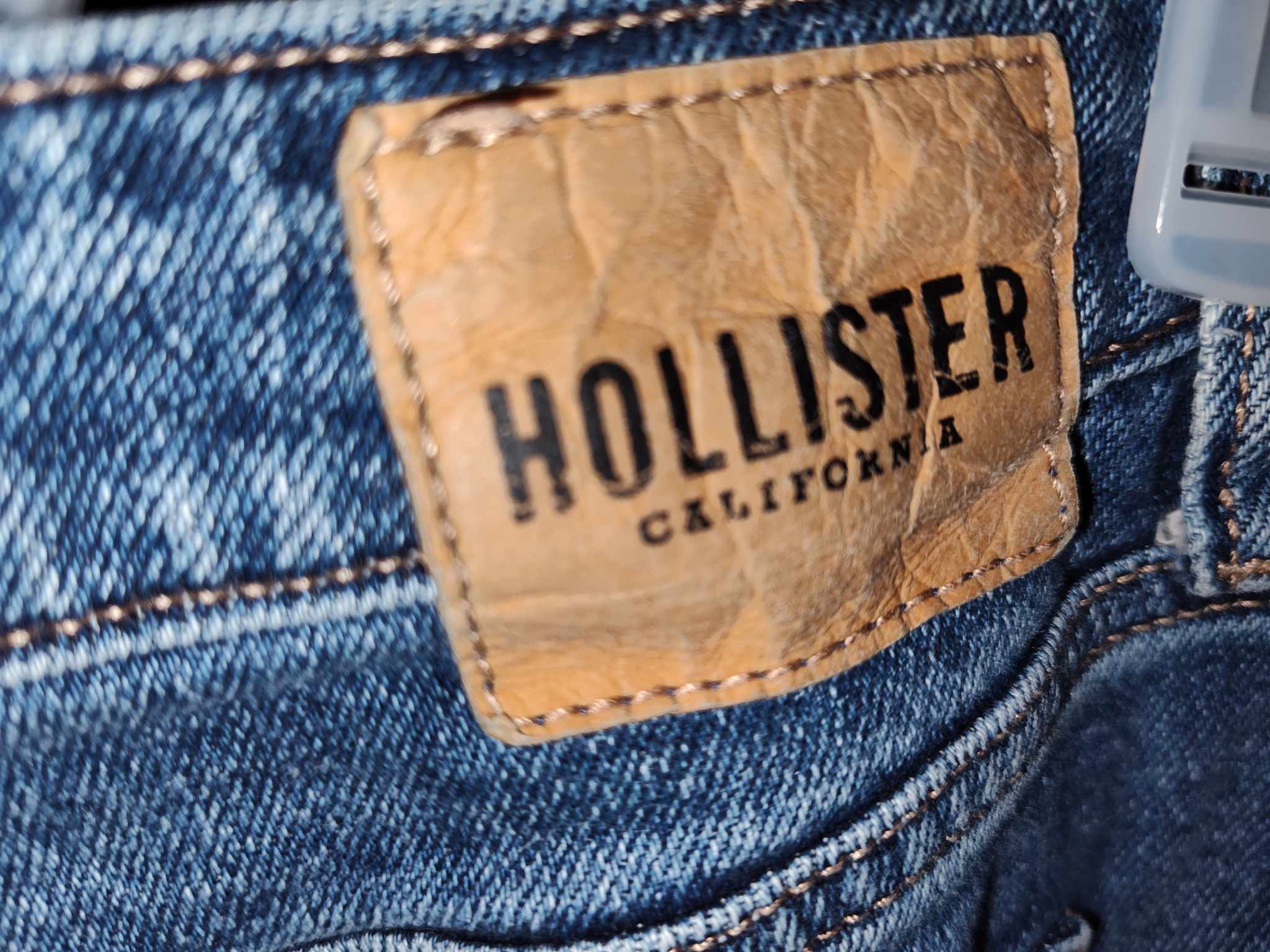 Women's Holister Distressed Jeans - preowned