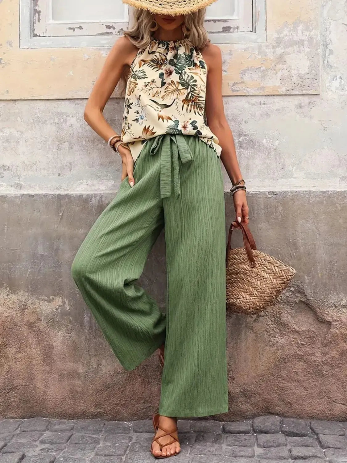 Women's Printed Tank Top and Wide Leg Pants Set Outfit