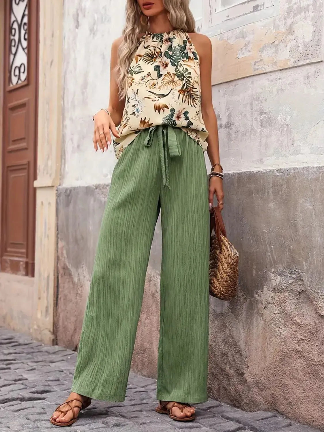 Women's Printed Tank Top and Wide Leg Pants Set Outfit