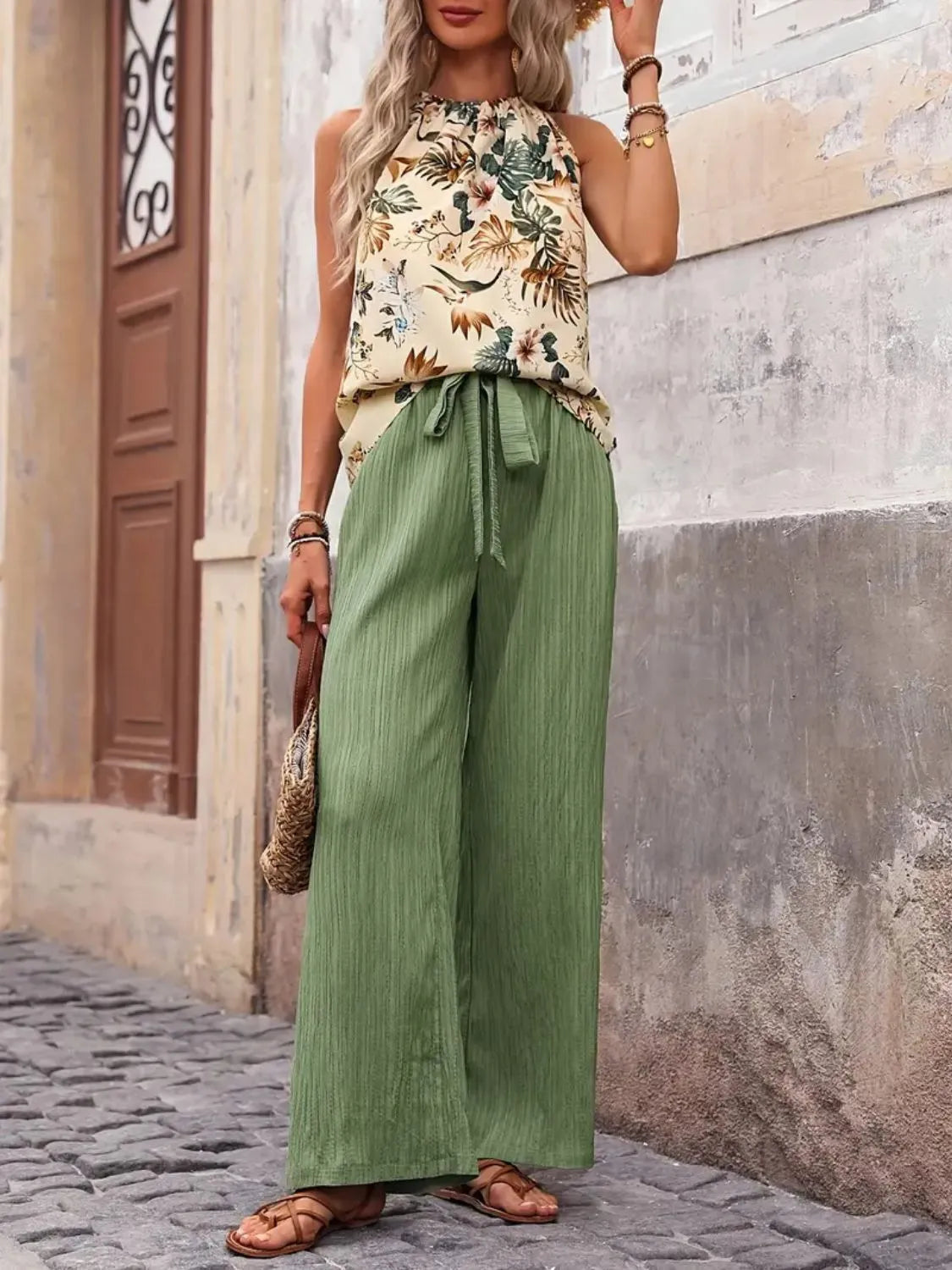 Women's Printed Tank Top and Wide Leg Pants Set Outfit