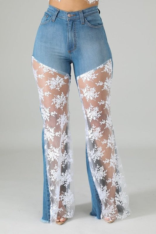 Women's White Lace Bell Bottom Short Jeans