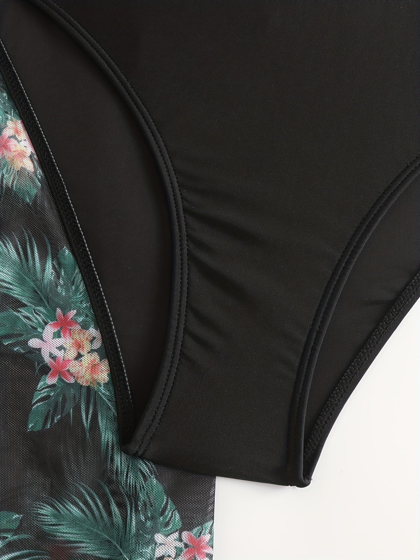 Chic 3-piece Tropical Print High Stretch Swimwear with Crew Neck Mesh Cover-Up