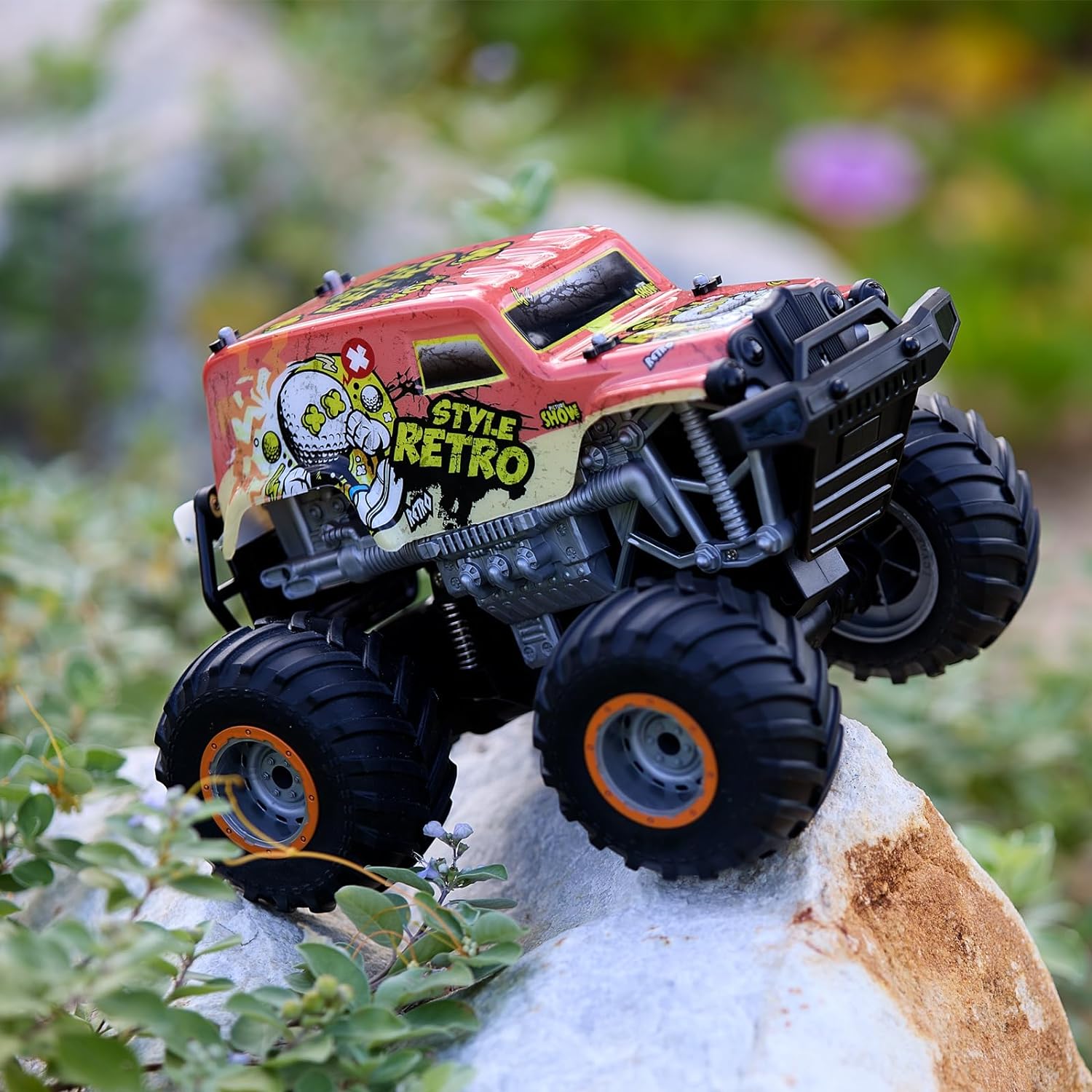 All Terrain Off-Road 2.4Ghz Remote Control Monster Truck with LED Lights (1:14)