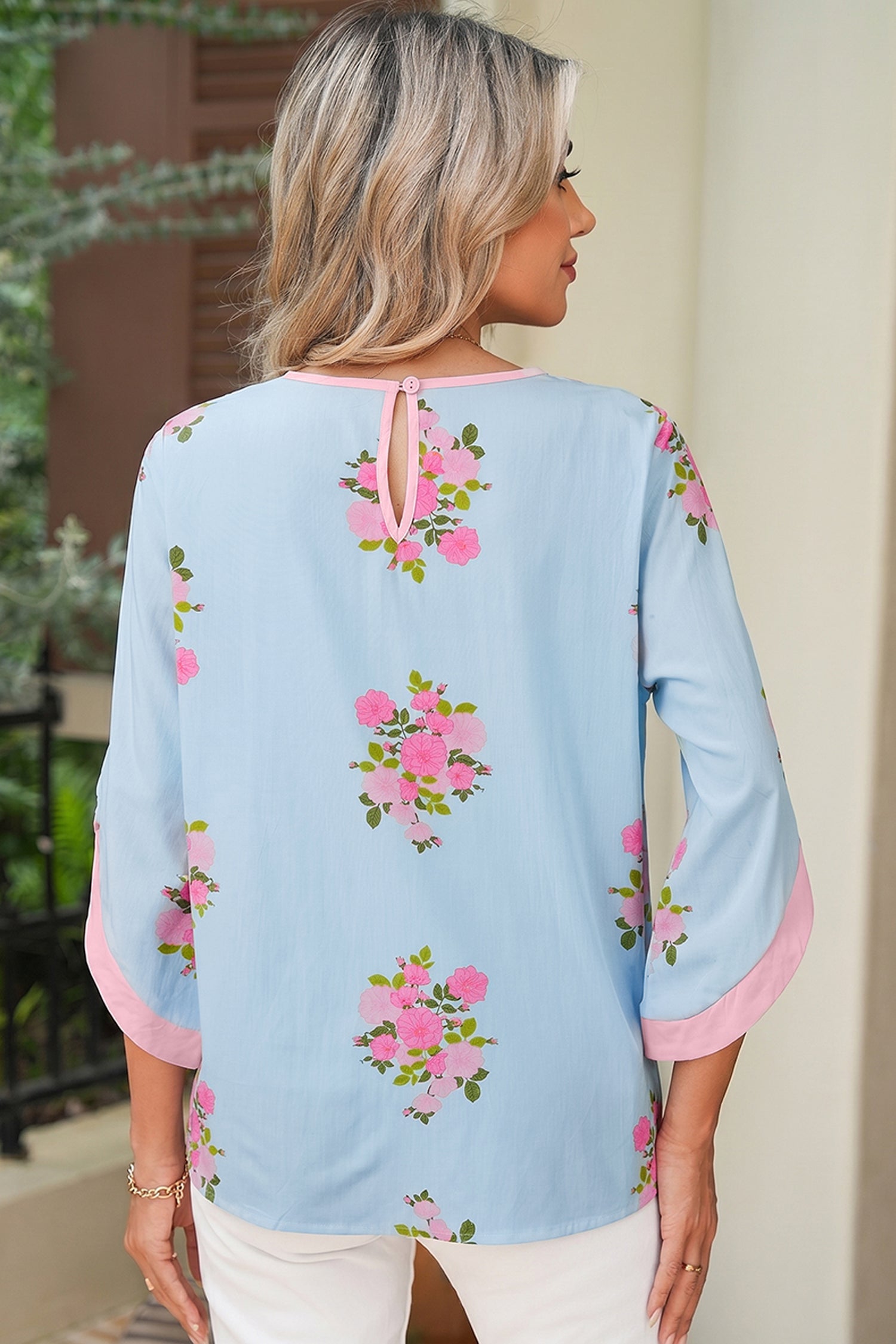Floral Button Cuffed 3/4 Sleeve Round Neck Blouse