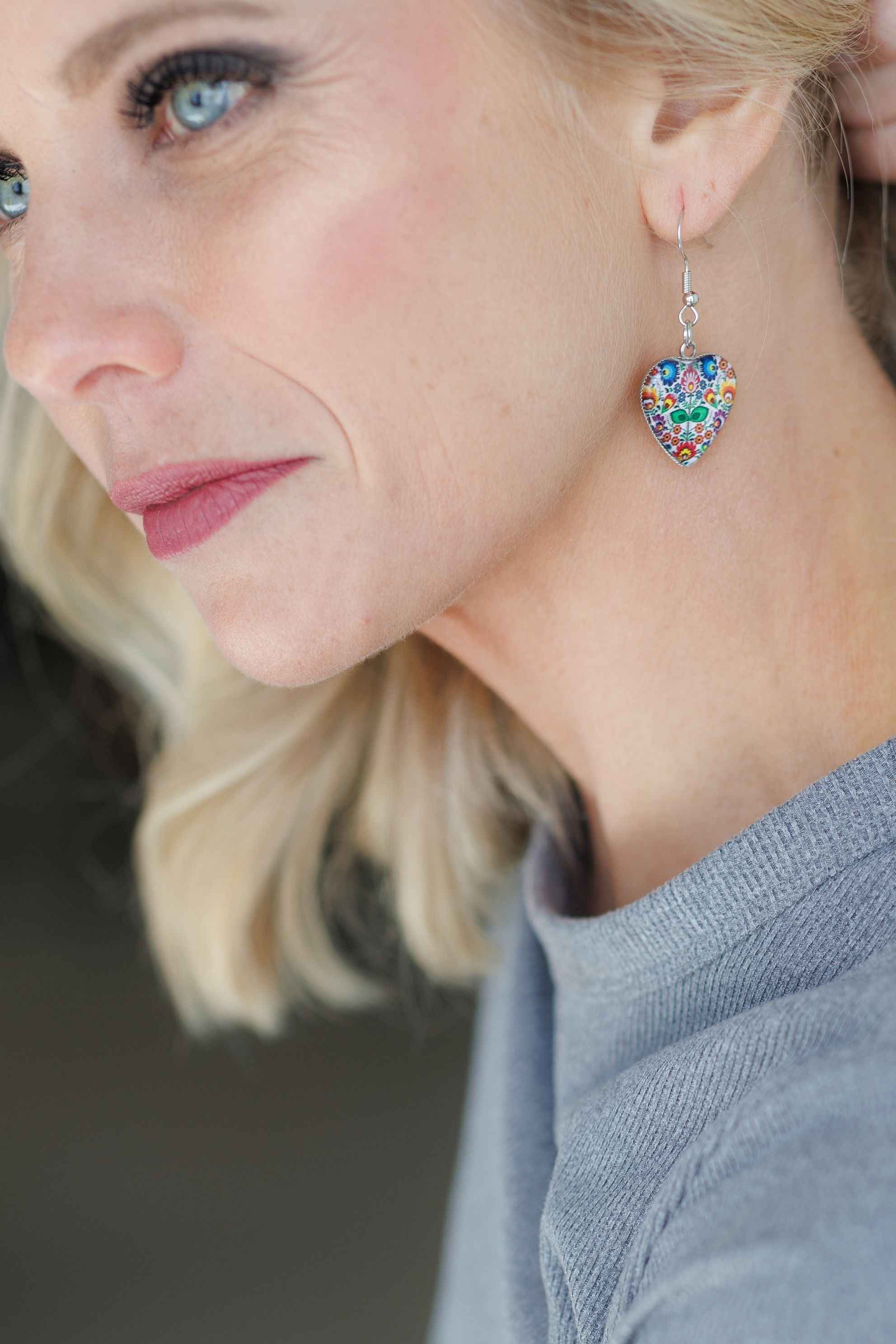 Beautiful Folk Style Heart Earrings