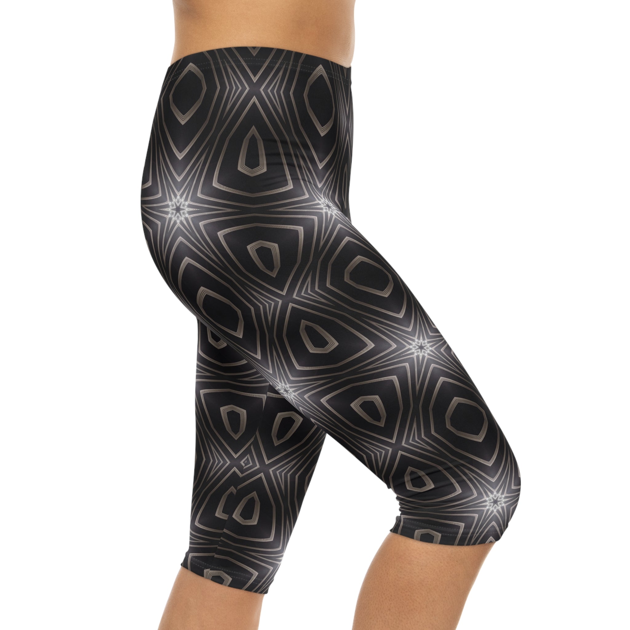 Star Design Black and White Capri Leggings up to 2XL - Shell Design Boutique