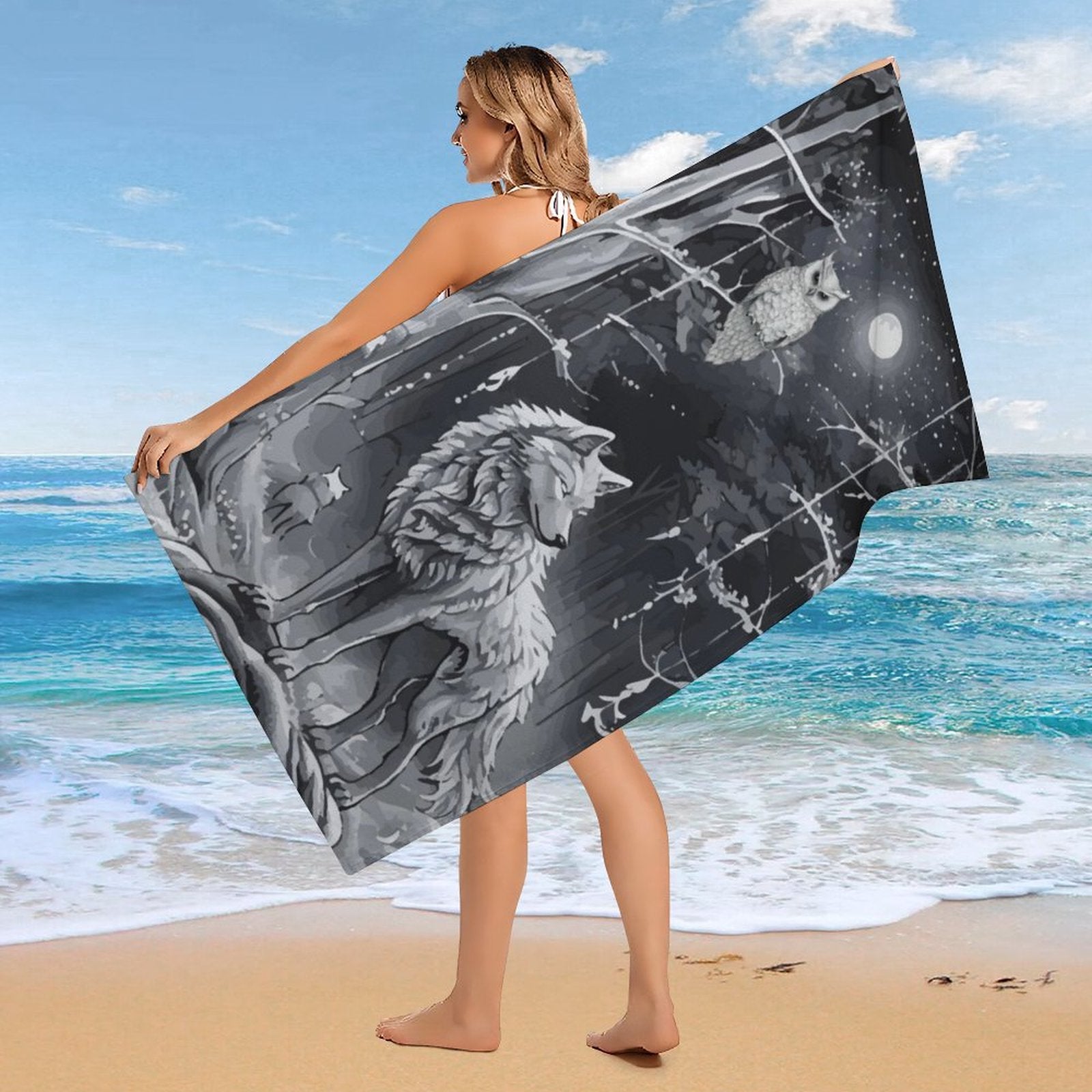 Ethereal Wolf in the Moonlight Bath Towel - 61.4