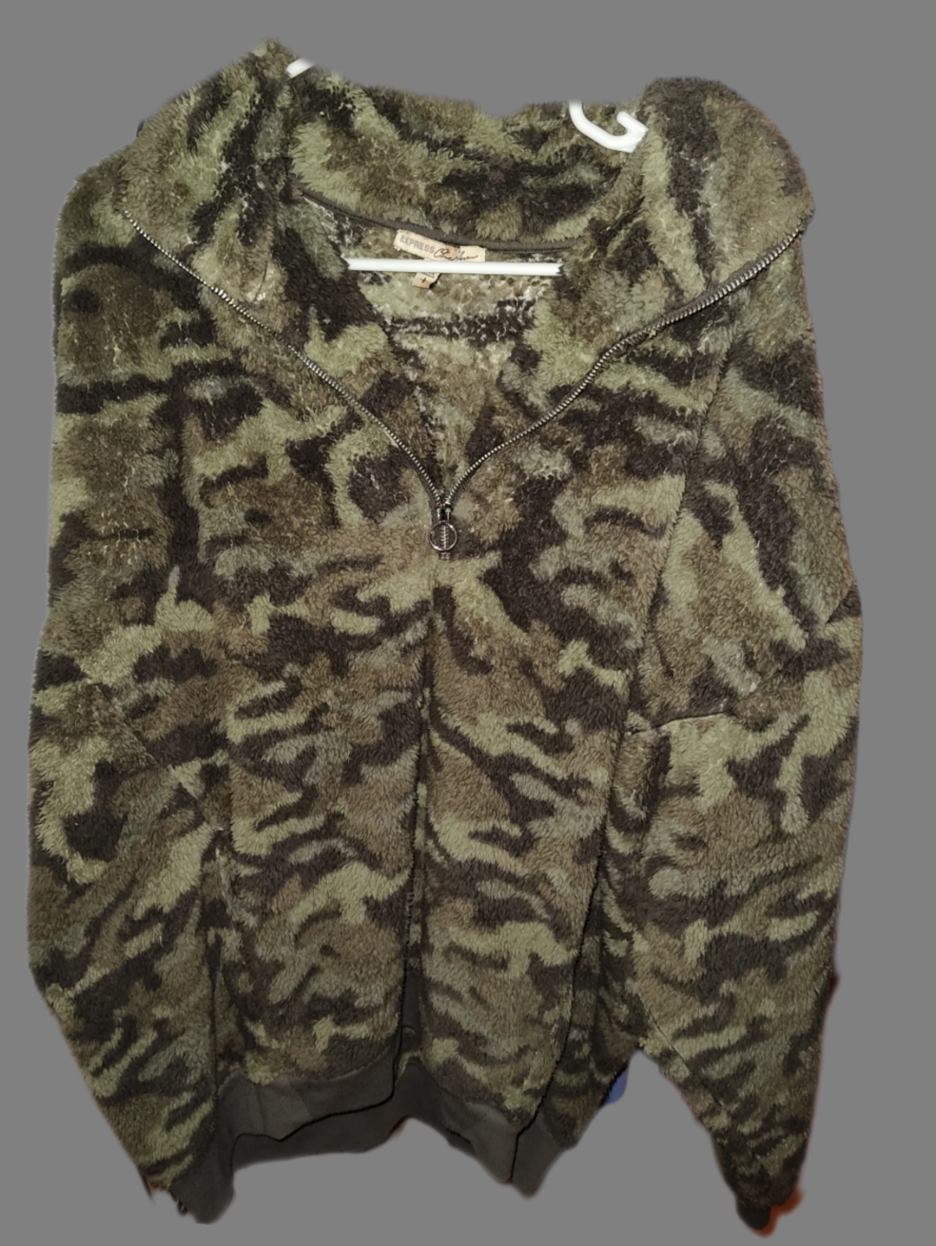 Women's Fleece Camo Sweatshirt