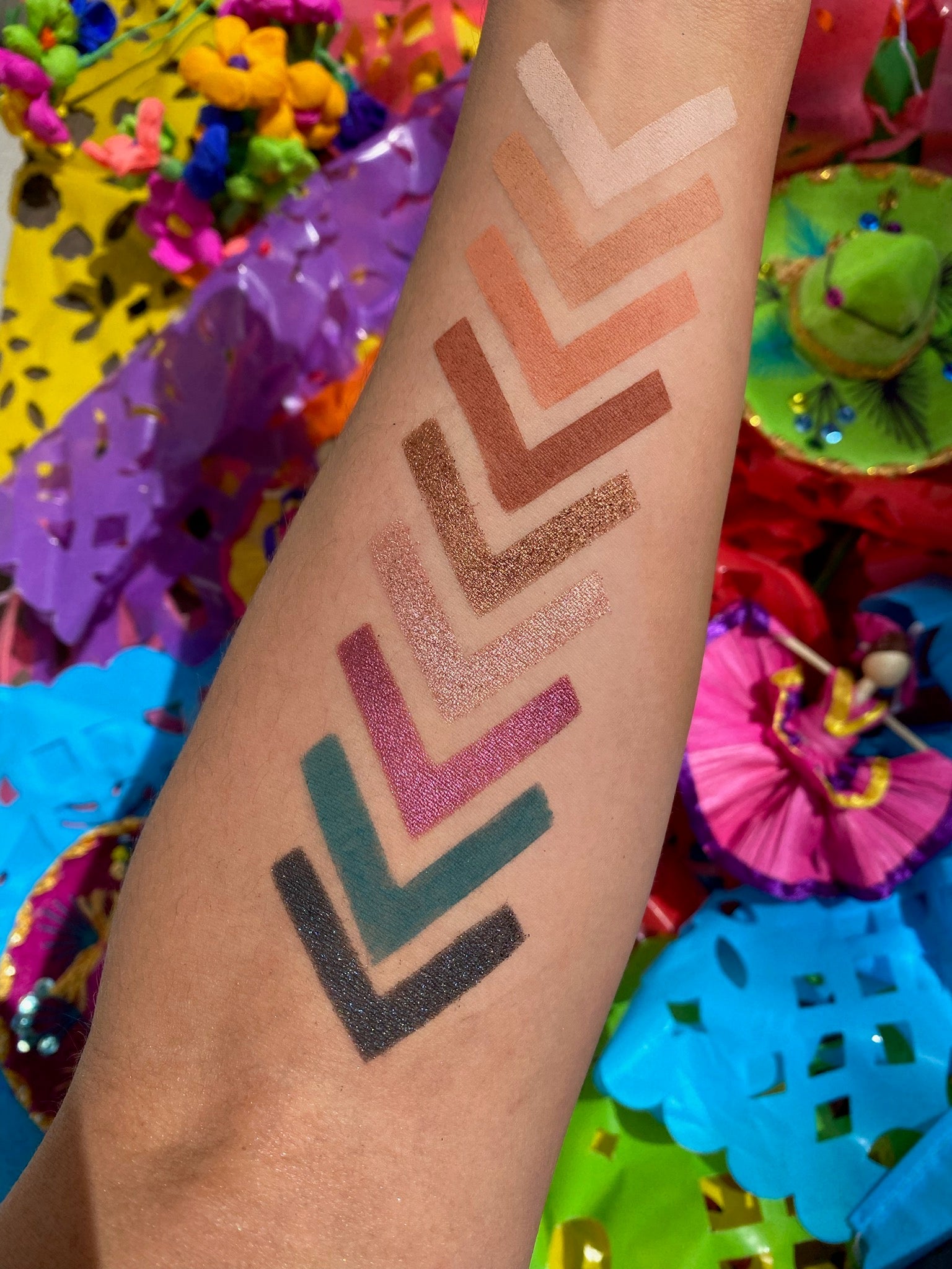 FIESTA Mini 9 Colors Eyeshadow Palette