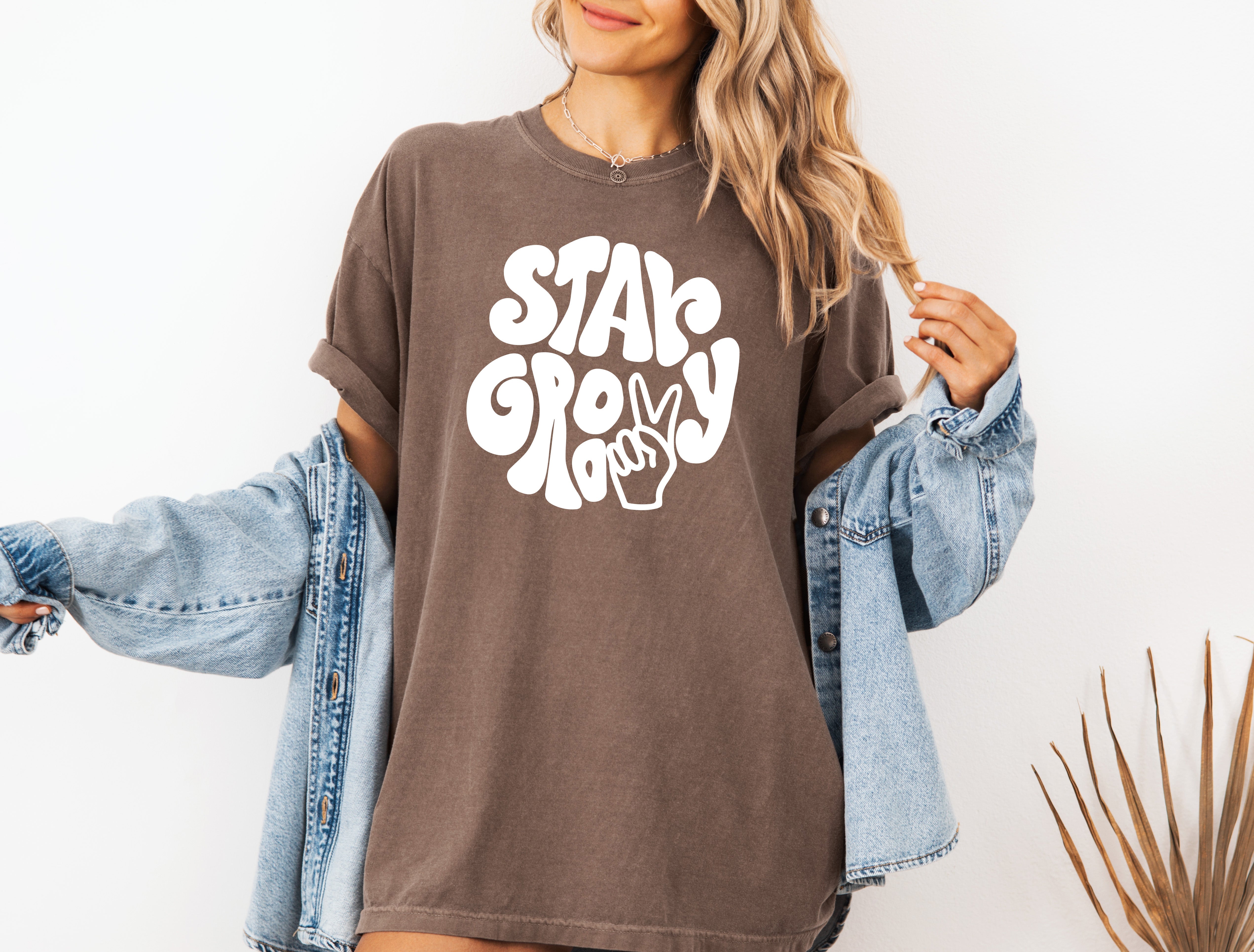 Stay Groovy Comfort Colors Unisex Graphic T-shirt