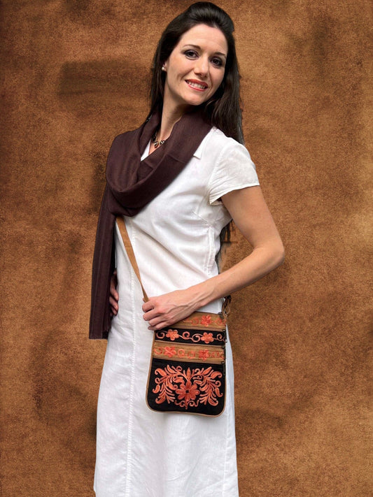 Peach Blossom Floral Crossbody Bag – Stylish & Functional Cowgirl Accessory