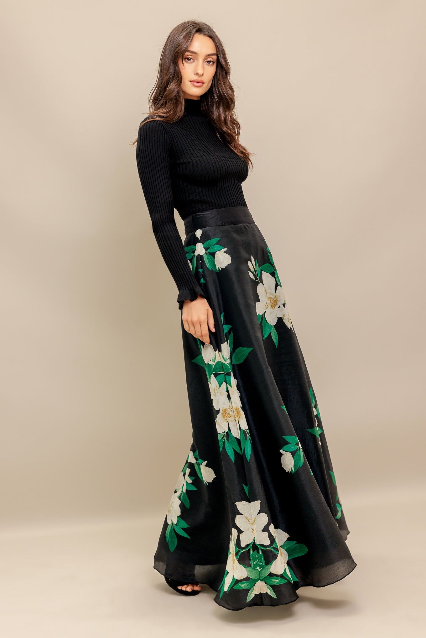Black Elegant Wildflower Woven Maxi Skirt