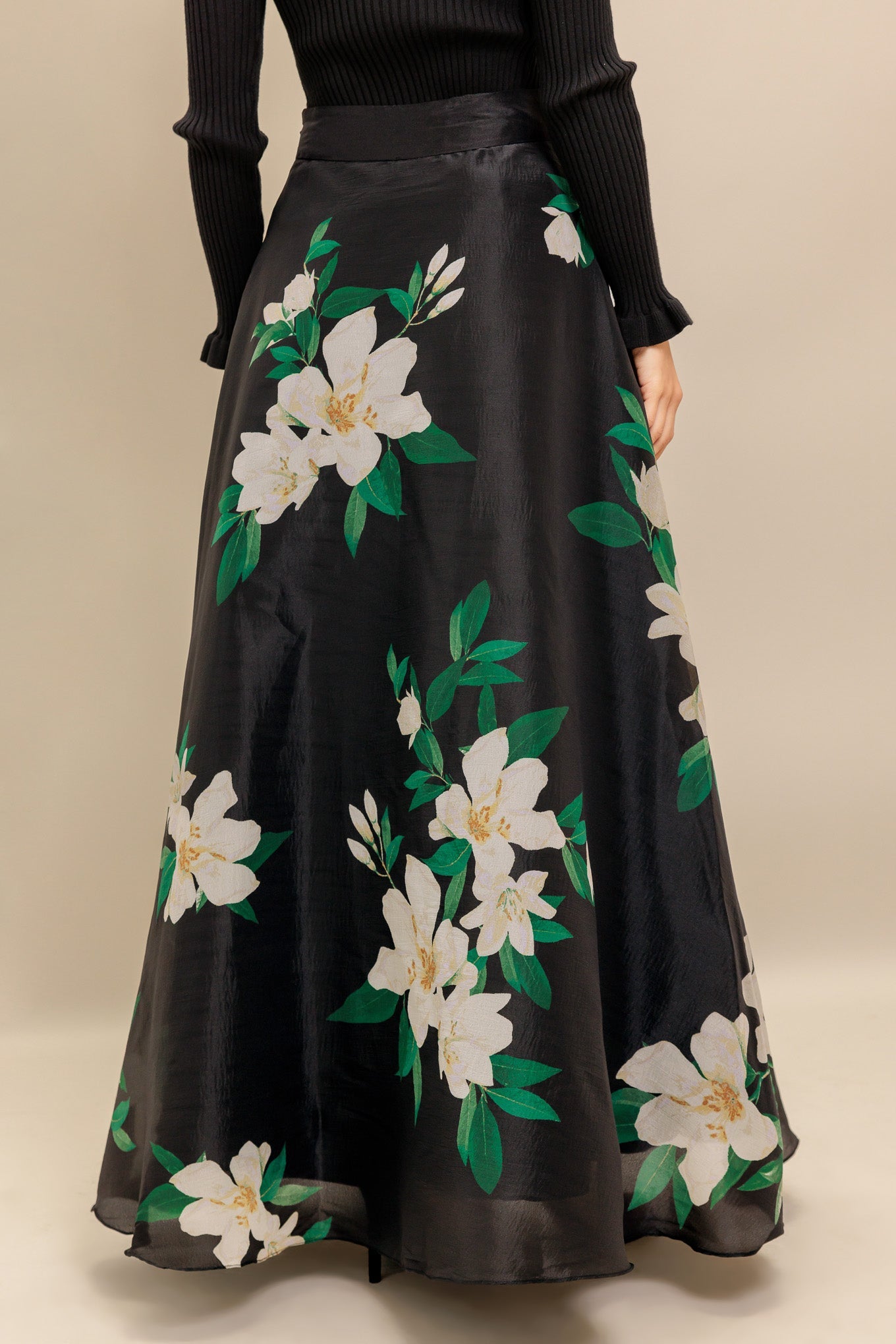 Black Elegant Wildflower Woven Maxi Skirt