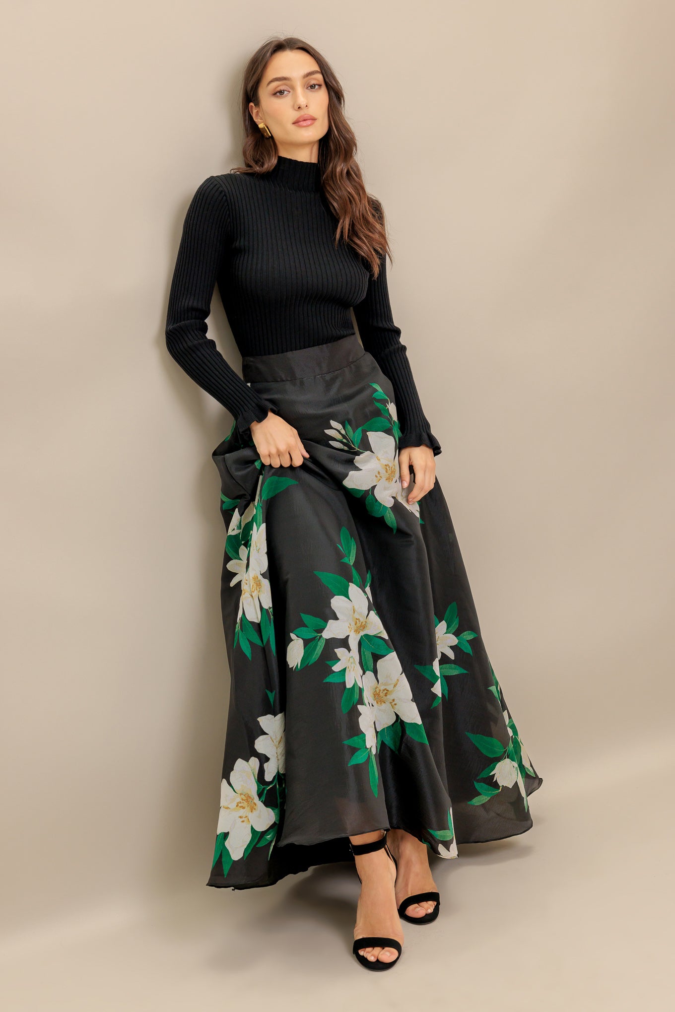 Black Elegant Wildflower Woven Maxi Skirt