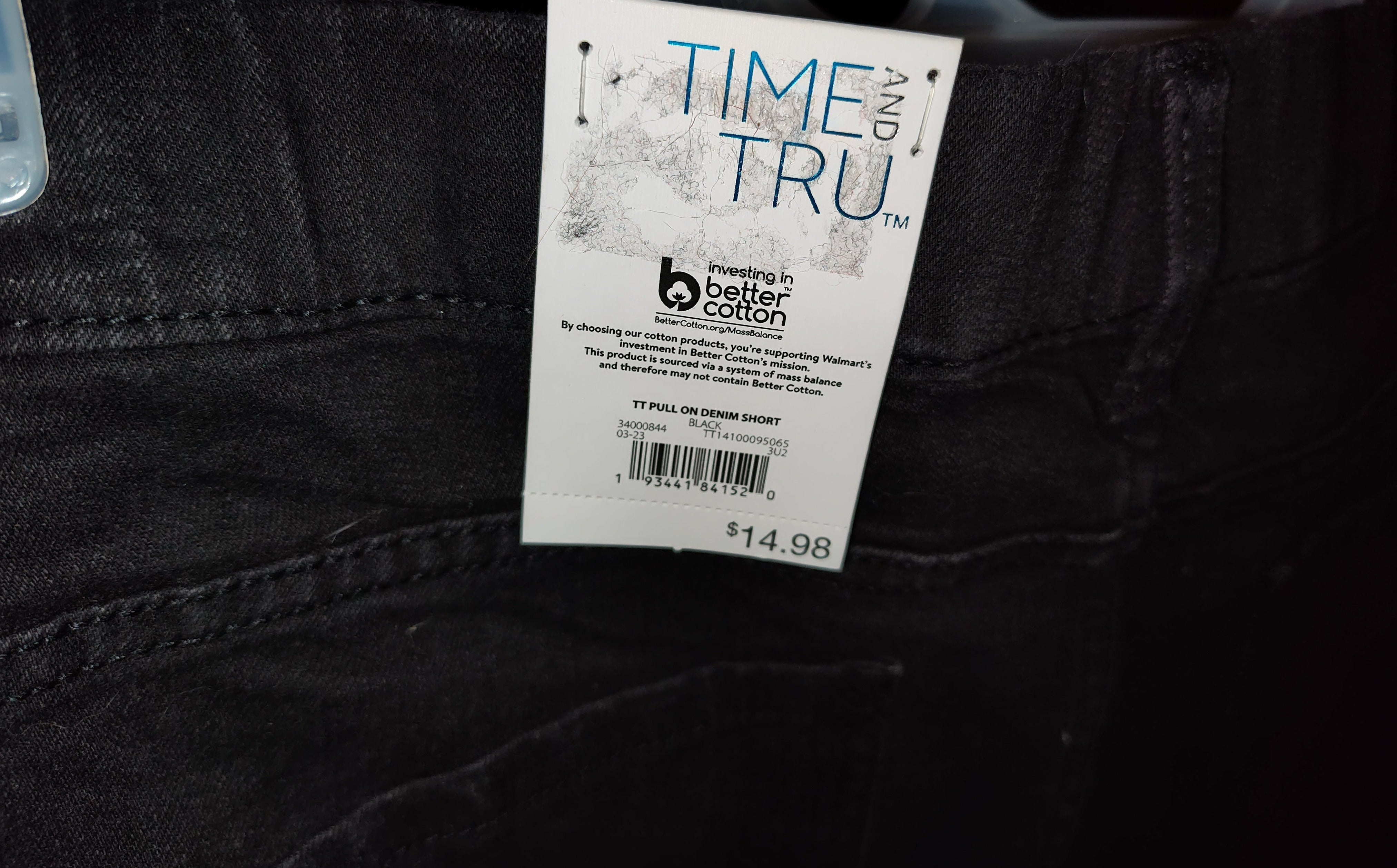 Women's Time and Tru Cuffed Black Denim Shorts