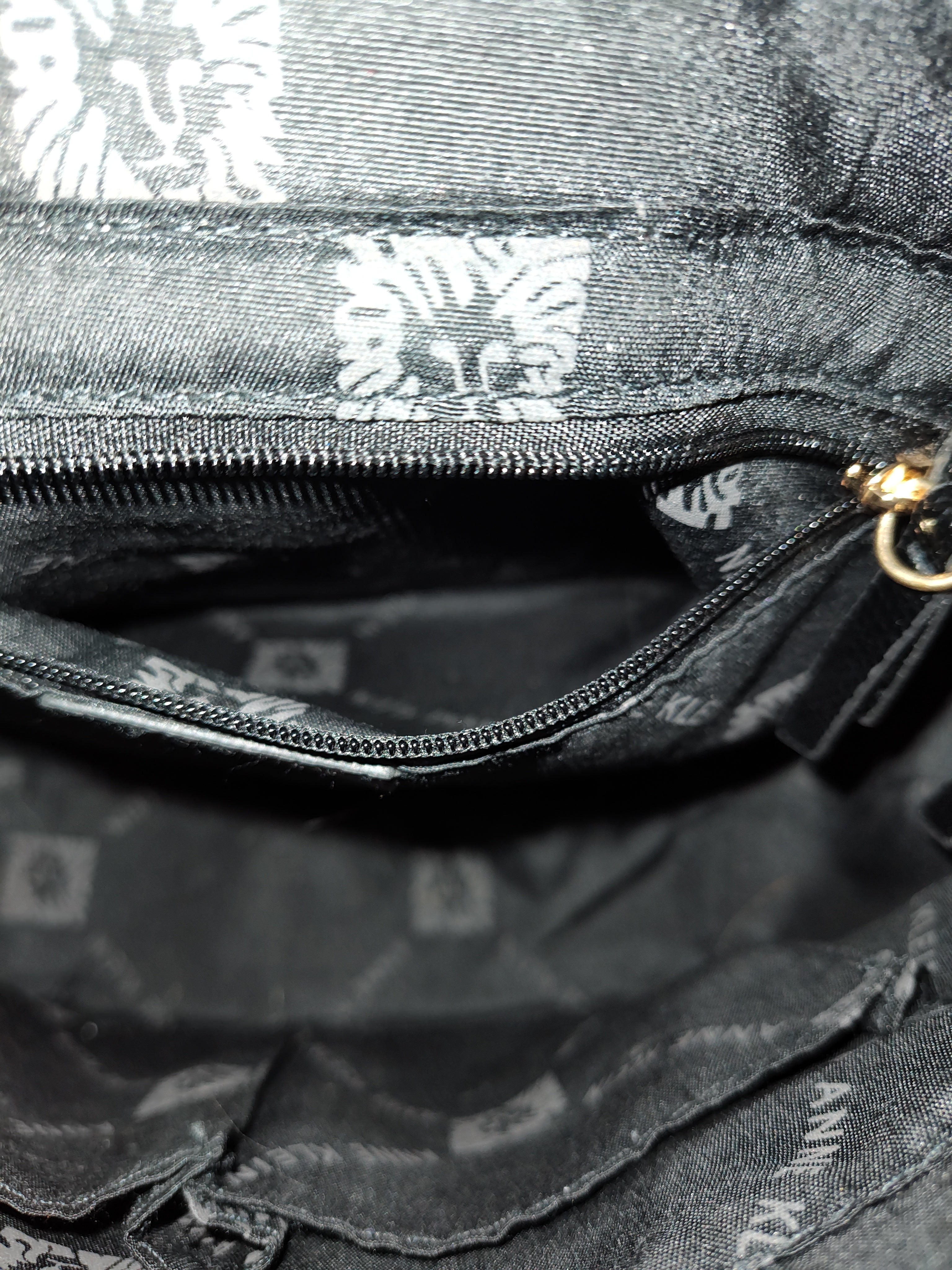 Women's Anne Klein Black Luxury Handbag - preowned
