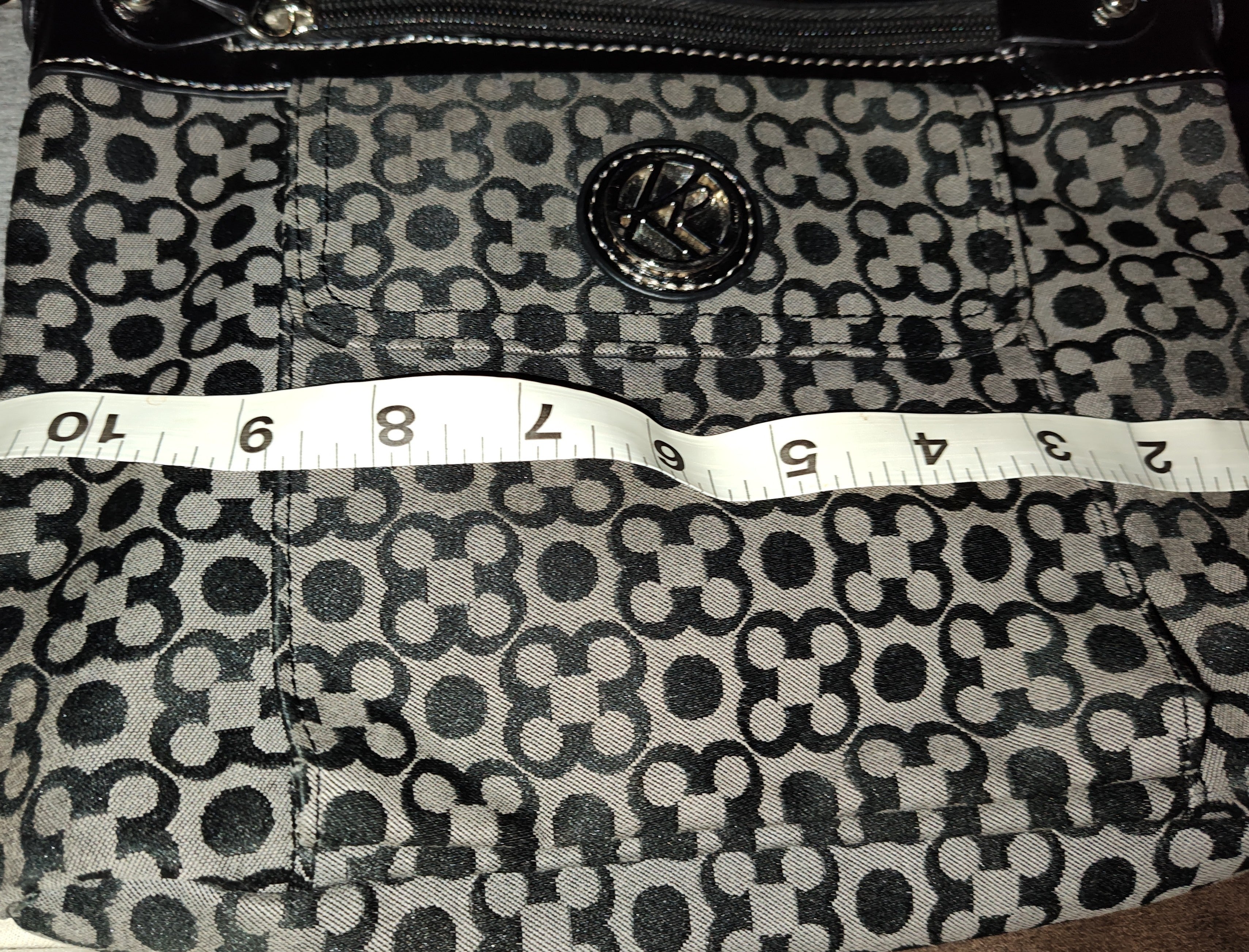 Kim Rogers Black and Gray Crossbody Bag - preowned