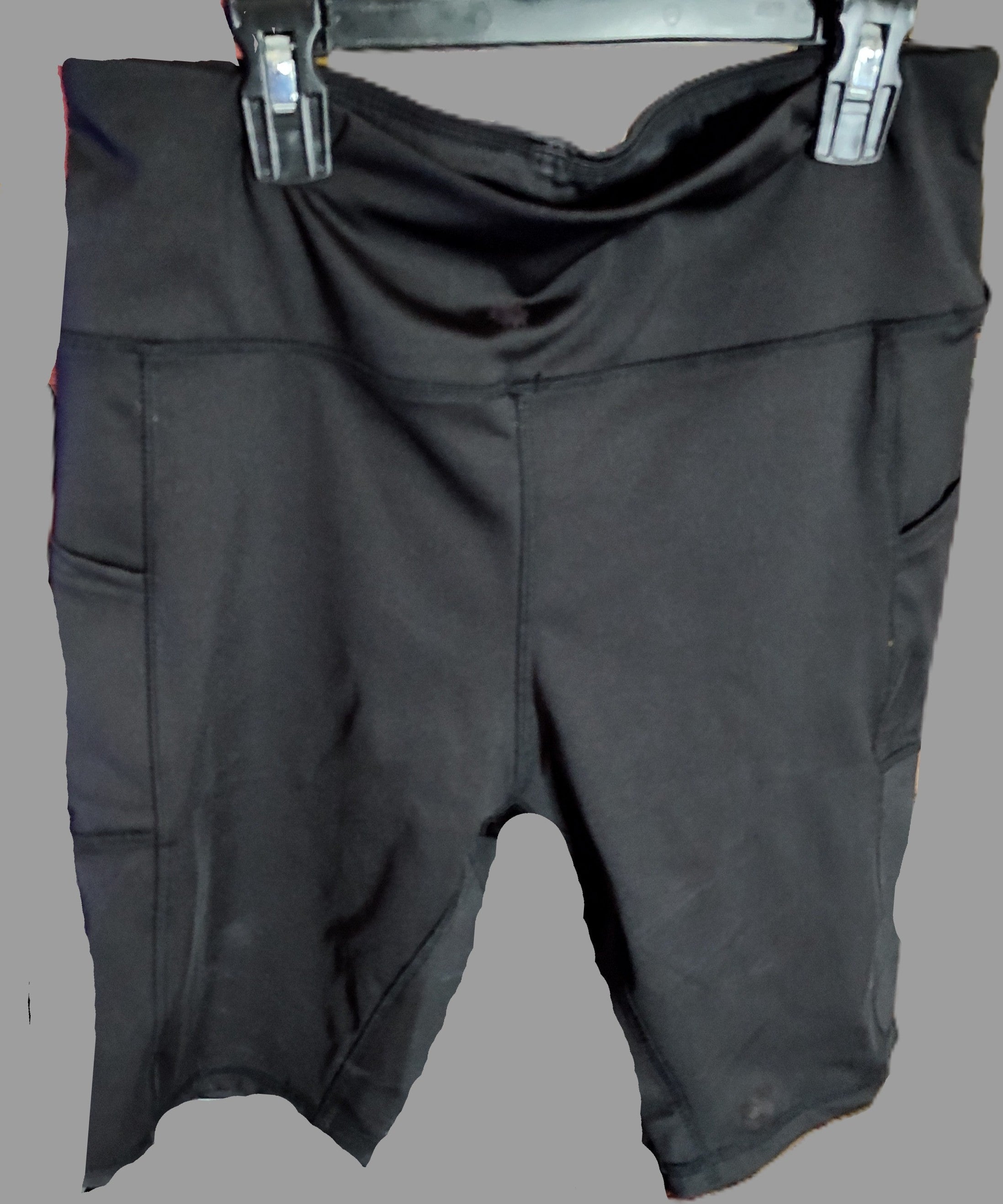 Ebb & Flow Women's Black Biker's Shorts with Pockets - size XL