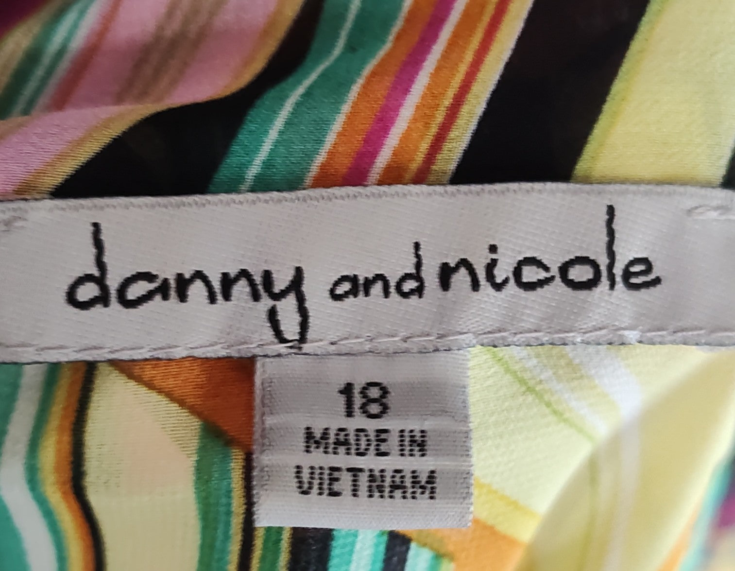 Danny & Nicole 2-piece Sleeveless Top with Kimono - size 18