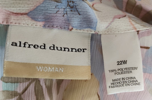 Alfred Dunner Pastel Tropical Button-up Blouse - size 22W